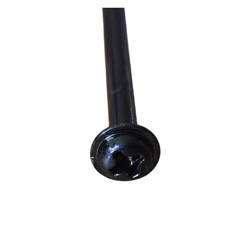 Vis de talon de chargeur ASG Combat Master noire, détail de la tête cruciforme