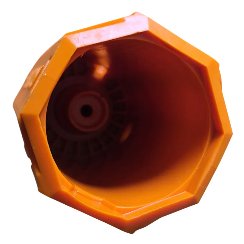 Coque orange de grenade ASG Storm Apocalypse, vue intérieure par l'ouverture
