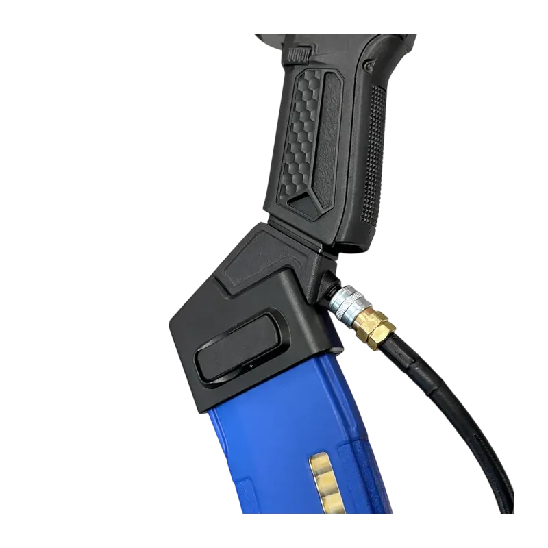 Adaptateur HPA Airtac noir pour Glock et AAP-01, vue rapprochée sous la poignée