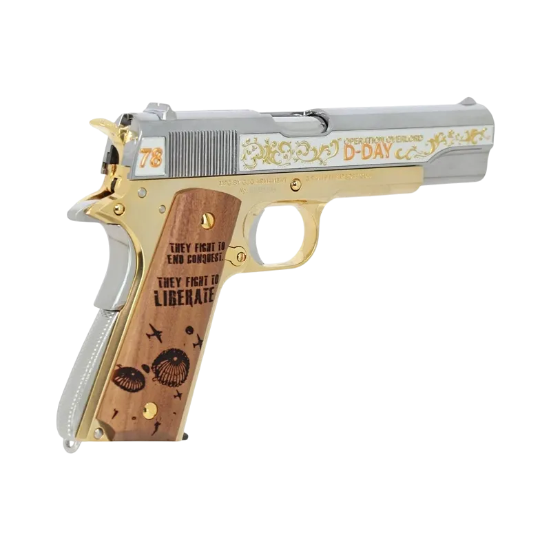 Pistolet GBB G&G GPM1911 D-Day, vue de trois quarts arrière droit, finition chrome et or