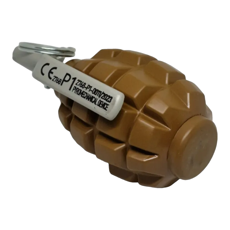 Grenade Pyrosoft PIRO-F1-G couchée, gros plan sur le levier marqué CE P1