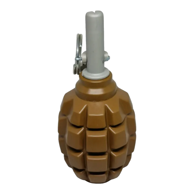 Grenade Pyrosoft PIRO-F1-G debout, vue de dos du corps quadrillé marron