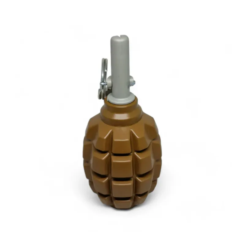 Grenade Pyrosoft PIRO-F1-G debout, vue de face côté opposé au levier