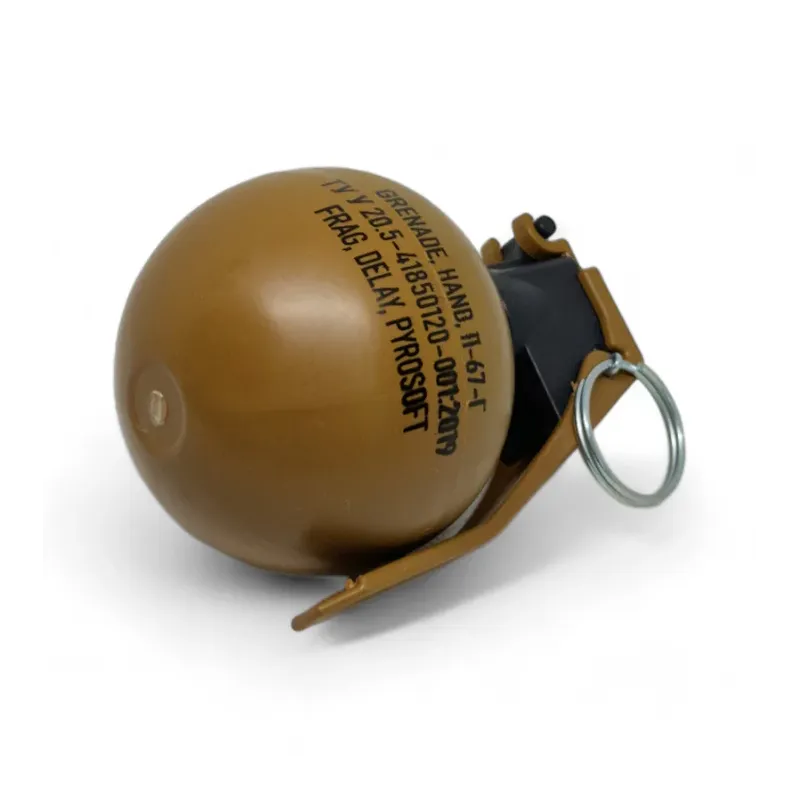 Grenade Pyrosoft P-67-G NATO couchée, marquage noir du corps sphérique et anneau