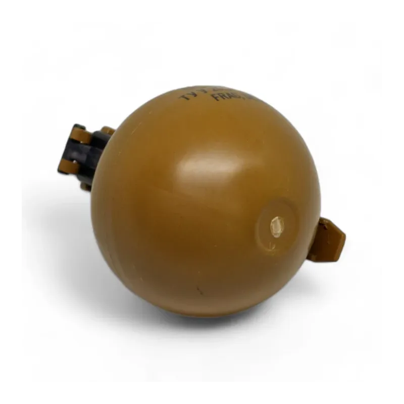 Grenade Pyrosoft P-67-G NATO vue côté culot du corps sphérique marron