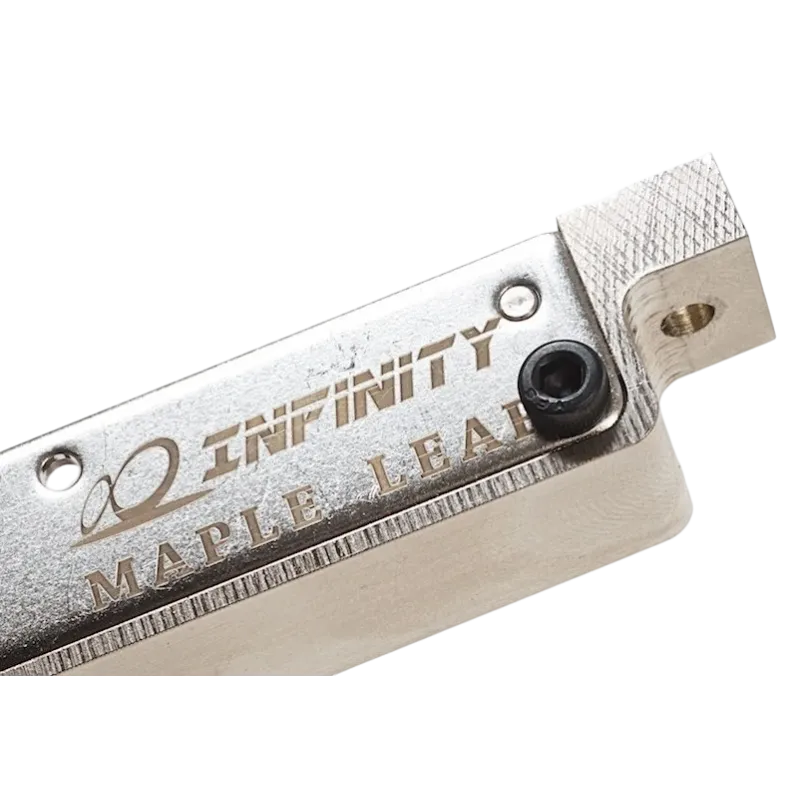 Boîtier de détente CNC Maple Leaf pour VSR-10, gros plan sur le marquage Infinity Maple Leaf
