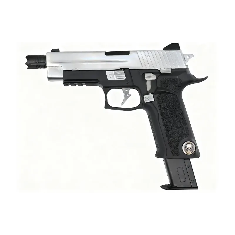 Pistolet GBB WE P226 P-Virus Resident Evil, culasse argent et carcasse noire, profil gauche