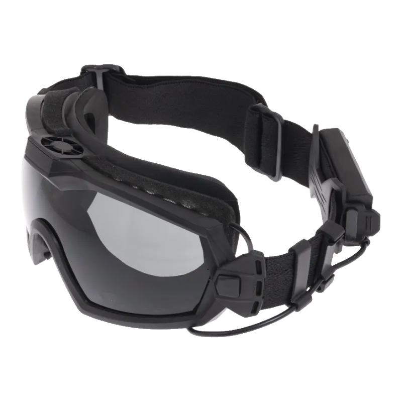 Lunettes ventilées FMA noires, vue de dessus du ventilateur anti-buée et du boîtier à piles