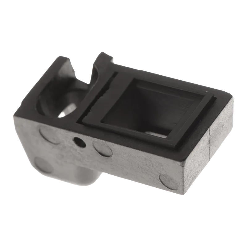Lèvre de chargeur Action Army AAP-01, vue de trois quarts côté joint