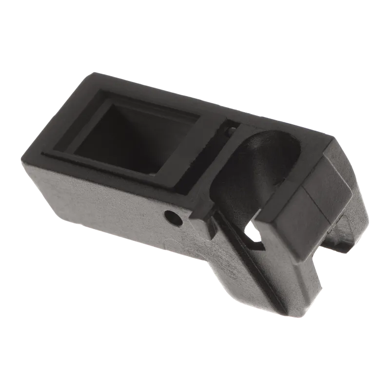 Lèvre de chargeur Action Army AAP-01, vue de trois quarts côté lèvres, autre angle