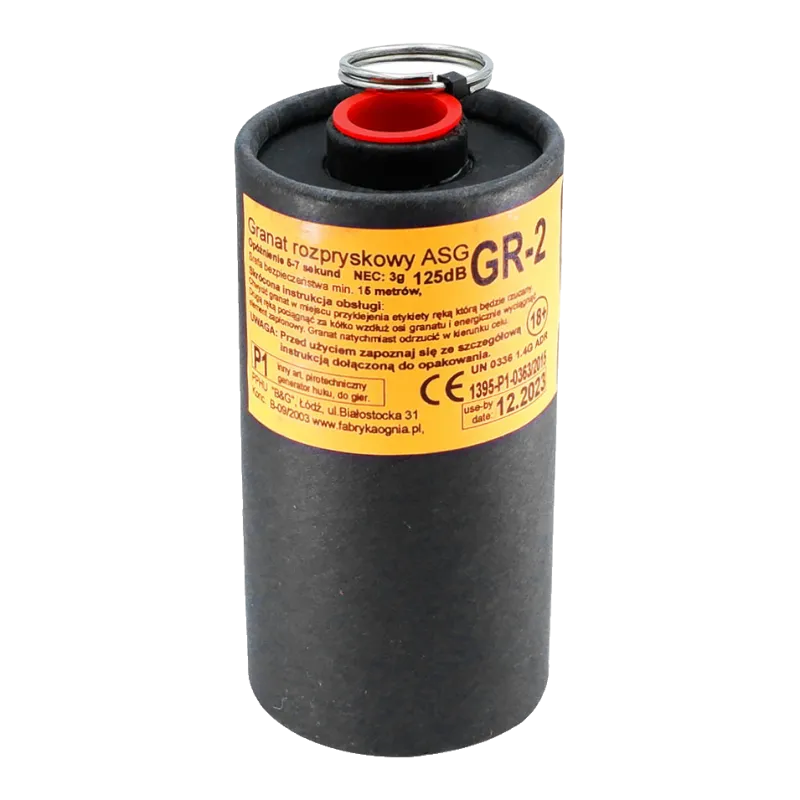 Grenade B&G GR-2 vue de trois quarts, tête d'allumage rouge et anneau de goupille