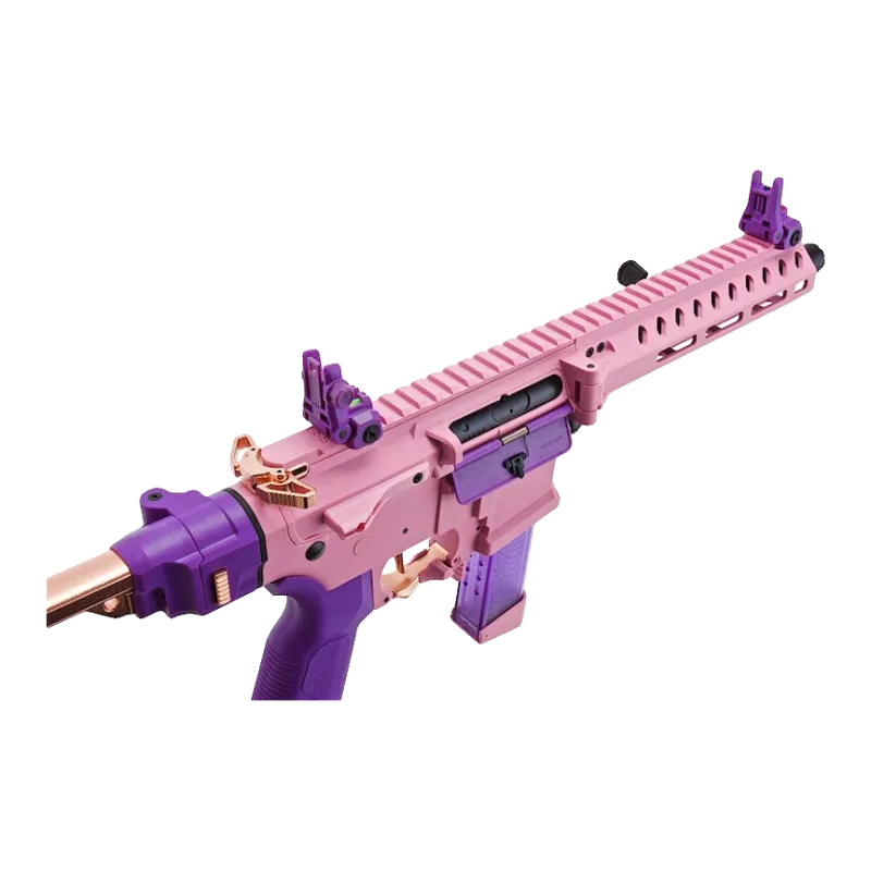 Réplique AEG G&G FAR 9 Rose, vue plongeante sur la carcasse rose et le chargeur 68 billes violet