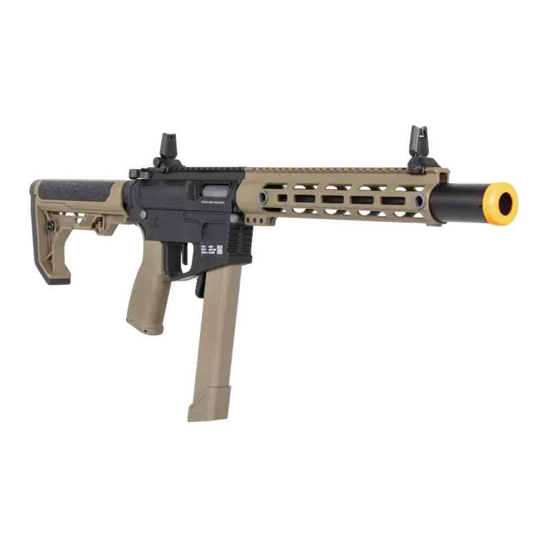 Specna Arms SA-FX02 Flex HAL ETU bi-ton noir et tan, vue de trois quarts avec garde-main M-LOK tan