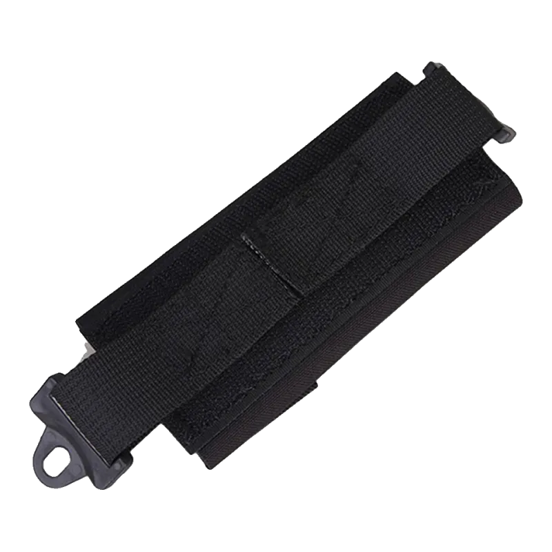Poche EmersonGear noire pour casque Fast EM8826B, vue du dessous avec sangle et attache