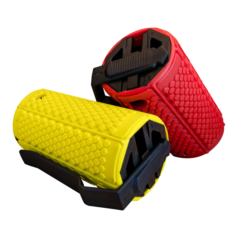 Grenades ASG Storm D-Tonator rouge et jaune, vue des leviers de sécurité