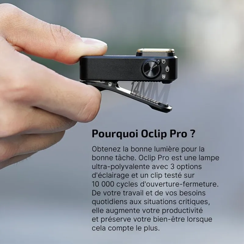 Olight Oclip Pro tenue en main, détail du clip de 14 mm et du sélecteur de mode