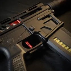 Wolverine - Réplique HPA Heretic Labs Article III - Noir et Rouge