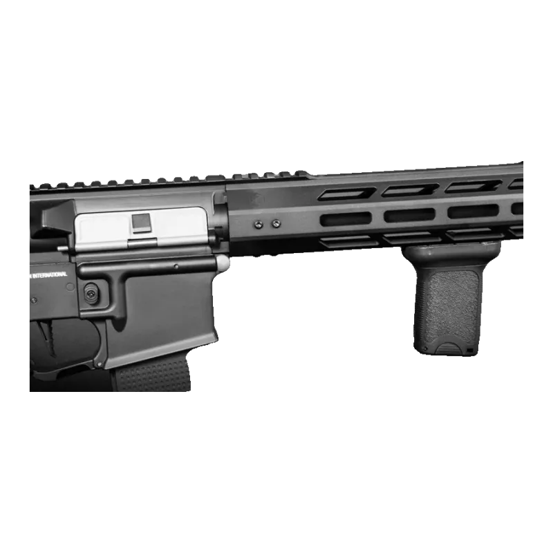 Recon 3.0 Viper Silent Ops S Evolution International AEG Noir en situation d'opération tactique discrète en partie airsoft