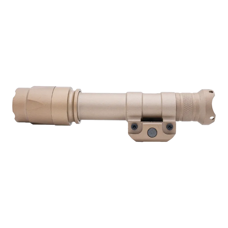 Lampe ASG Strike Systems WL1080 tan, vue de profil côté fixation marquée Strike Systems