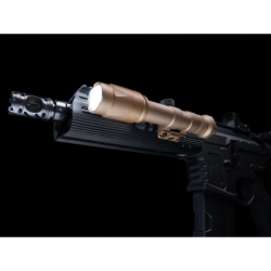 ASG - Lampe Tactique Avec Bouton Déporte Strike Système WL1080 - Noir