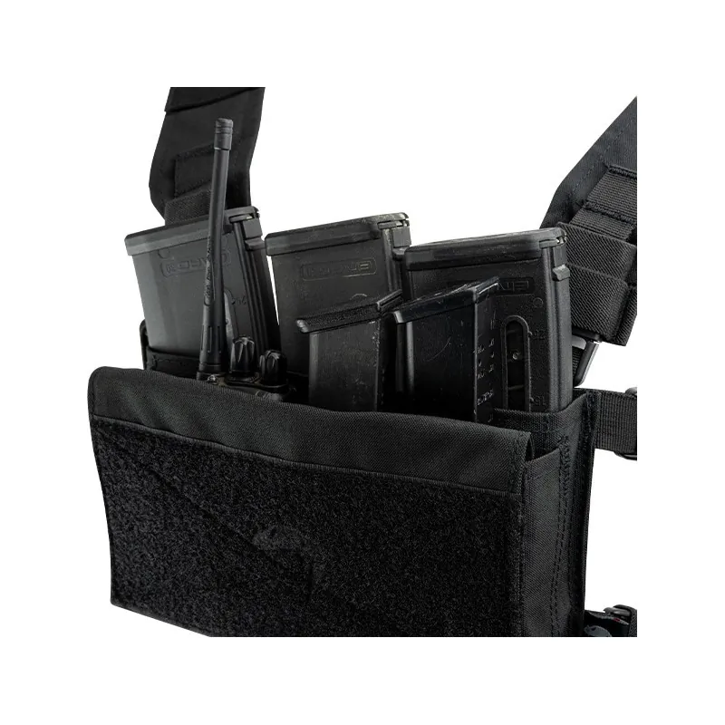 Chest rig Viper VX Buckle Up Utility Rig noir ouvert avec chargeurs et radio