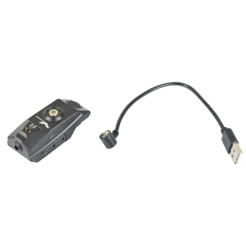 Laser rouge JS-TACTICAL noir avec son câble de charge USB magnétique, contenu du pack