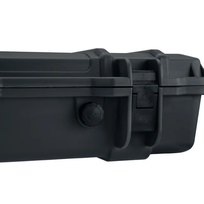 Détail du bouton et de la jonction coque d'une mallette Nuprol 103 cm