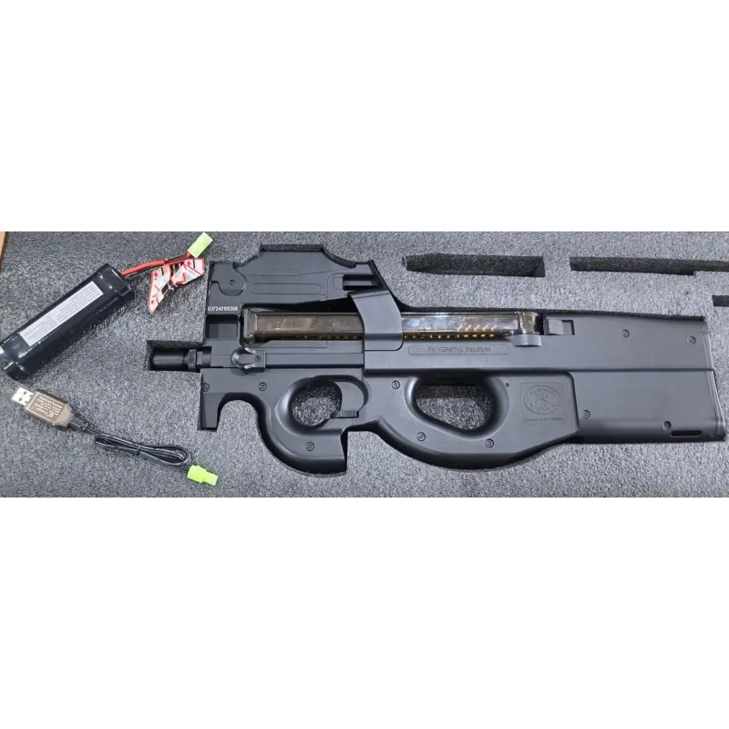 Occasion - P90 avec moteur piston tête de piston et engrenage changé - Cybergun Occasion - P90 avec moteur piston tête de piston et engrenage changé - Cybergun