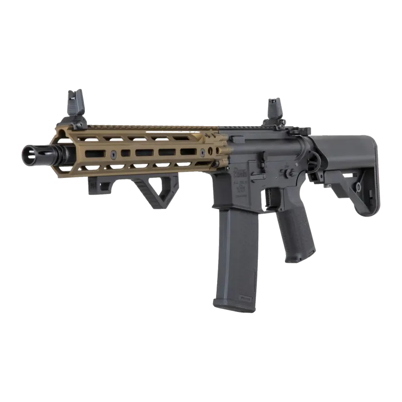 Specna Arms SA-P27 PRIME Chaos Bronze, vue de trois quarts avant, canon à gauche