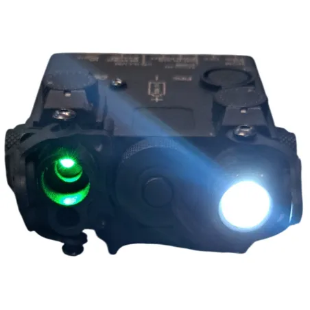 Occasion - Boitier impec laser vert avec lampe - Noir