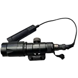 Occasion - lampe ASG modèle court avec déporté - Noir