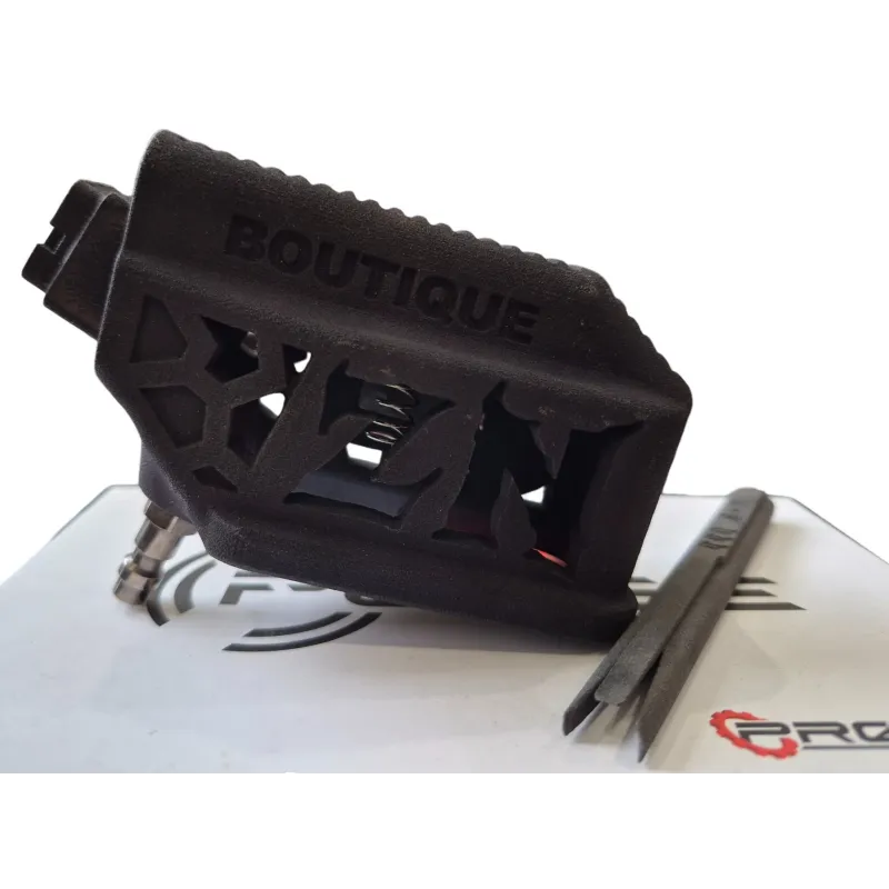 Adaptateur HPA Pulse Protek Hi-Capa AW Custom EU posé sur sa boîte avec l'outil
