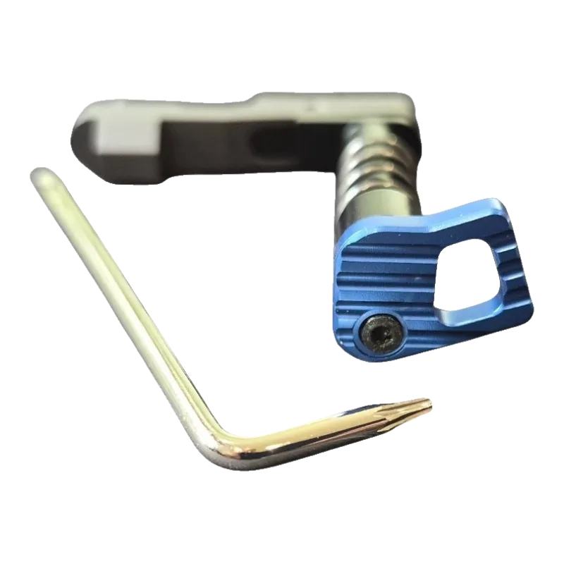 Bouton d'éjection chargeur ambidextre, palette bleue ajourée et clé coudée