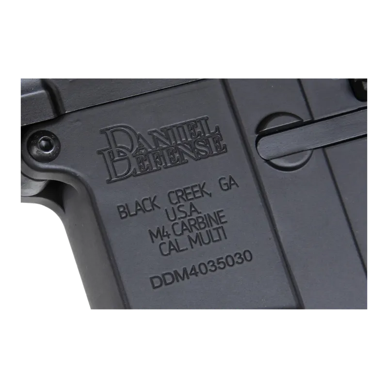 Marquage Daniel Defense M4 Carbine sur le boîtier de la Specna Arms SA-P27 PRIME